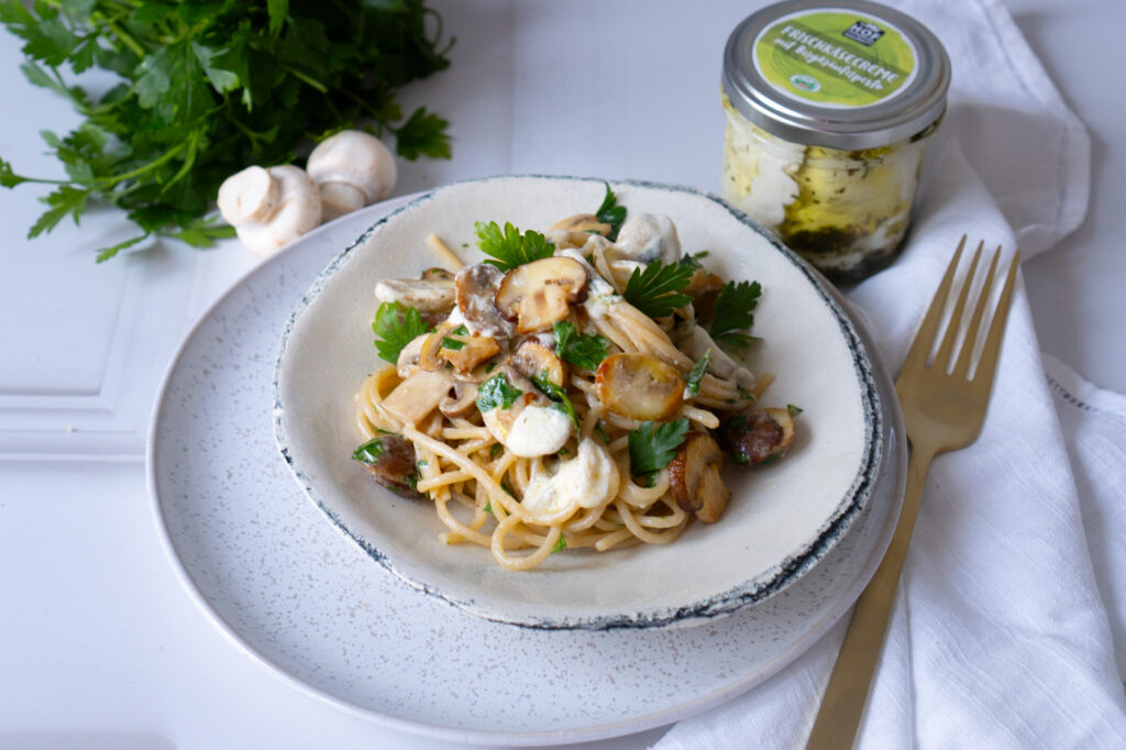 Frischkäse-Pilz-Nudeln-WARM-03